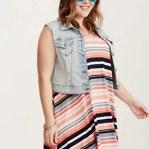 Torrid Striped V-Neck Trapeze Dress - Picture 2 of 4